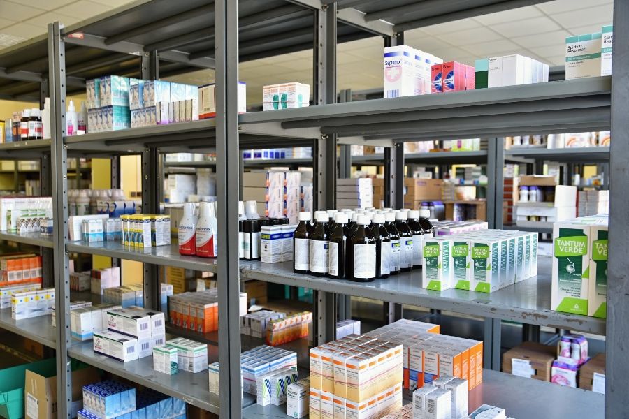 warehouse-pharmacy - 900x600.jpg